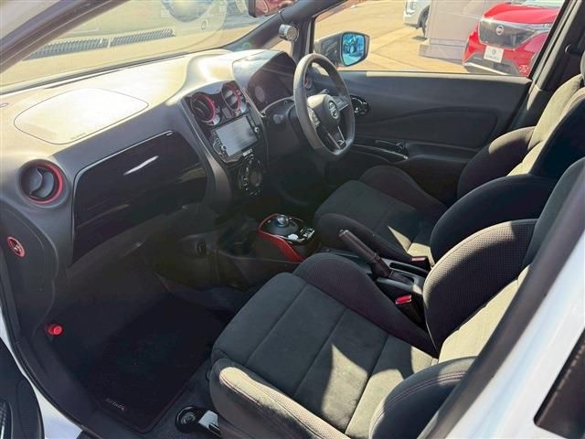 NISSAN NOTE 2017 Image 31