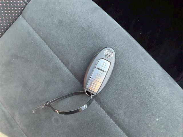 NISSAN NOTE 2017 Image 31