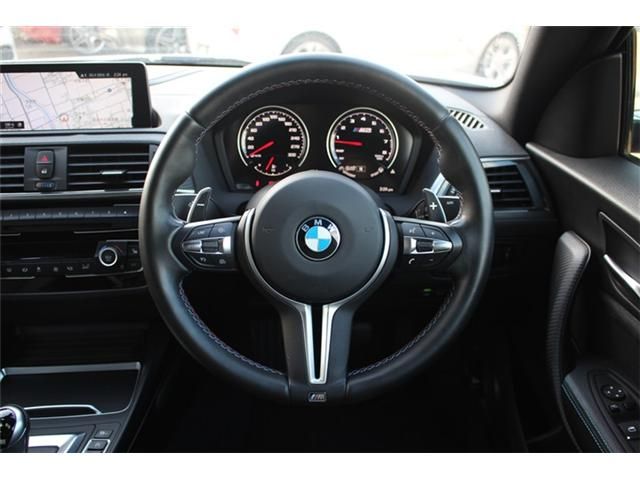 BMW M2 COUPE 2019 Image 31