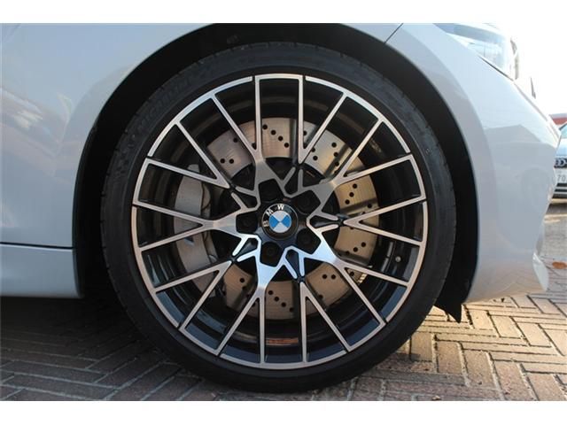 BMW M2 COUPE 2019 Image 31