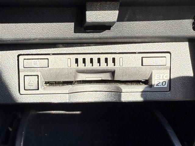 TOYOTA ALPHARD 2016 Image 31