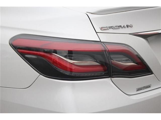TOYOTA CROWN SEDAN HYBRID 2020 Image 31
