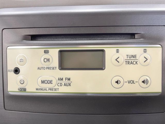 TOYOTA PIXIS SPACE 2015 Image 31