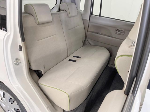 TOYOTA PIXIS SPACE 2015 Image 31