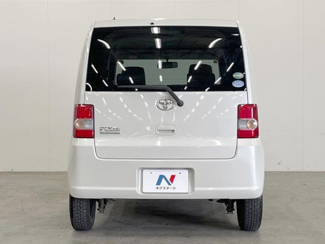 TOYOTA PIXIS SPACE 2015 Image 31