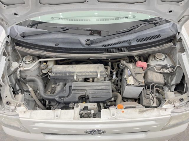 TOYOTA PIXIS SPACE 2015 Image 31