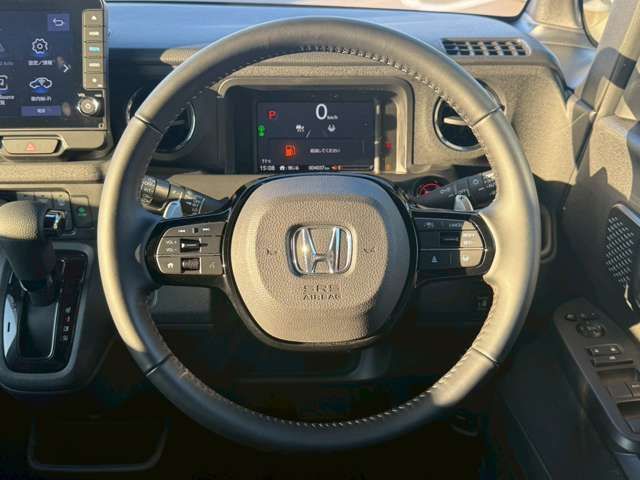 HONDA N BOX CUSTOM 2024 Image 31