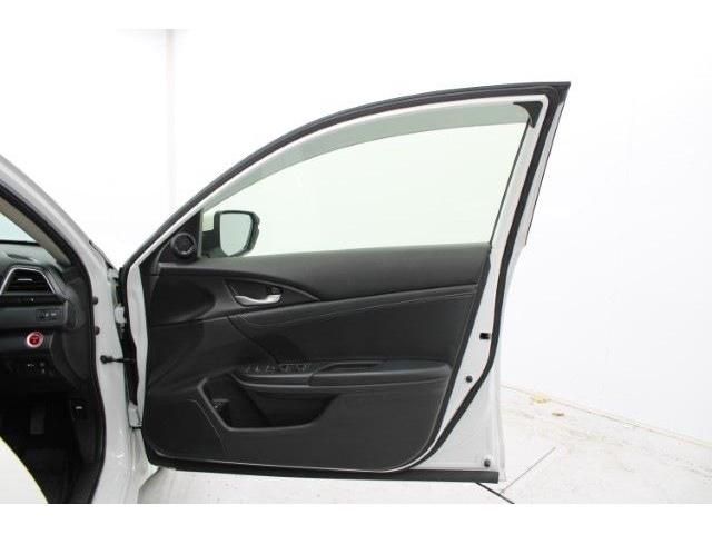 HONDA INSIGHT SEDAN 2019 Image 31