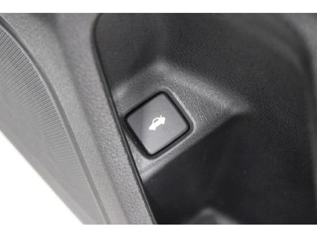 HONDA INSIGHT SEDAN 2019 Image 31