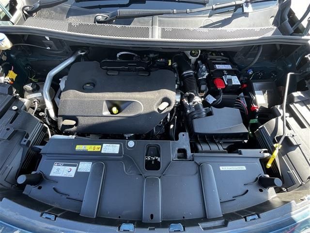 PEUGEOT 5008 2022 Image 31