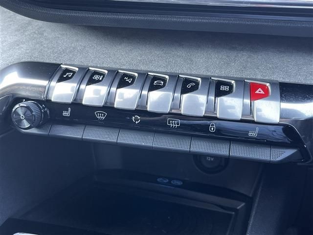 PEUGEOT 5008 2022 Image 31