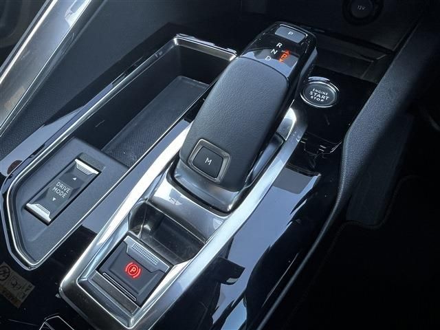 PEUGEOT 5008 2022 Image 31