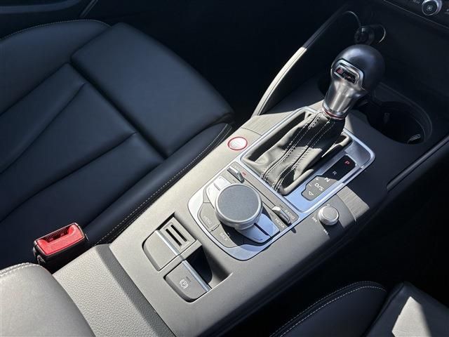 AUDI S3 SPORTBACK 2016 Image 31