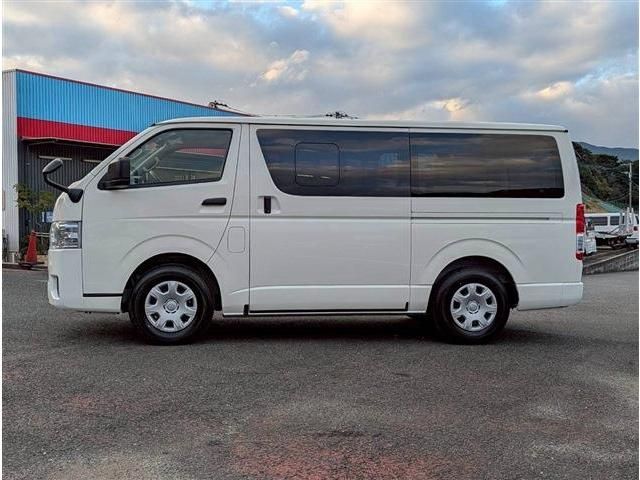 MAZDA BONGO BRAWNY VAN 2025 Image 31