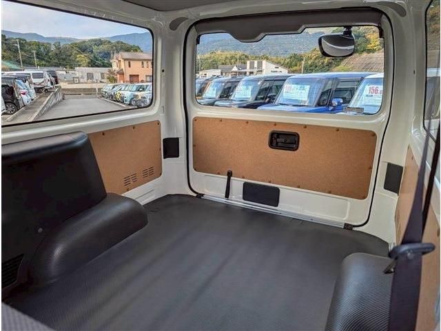 MAZDA BONGO BRAWNY VAN 2025 Image 31