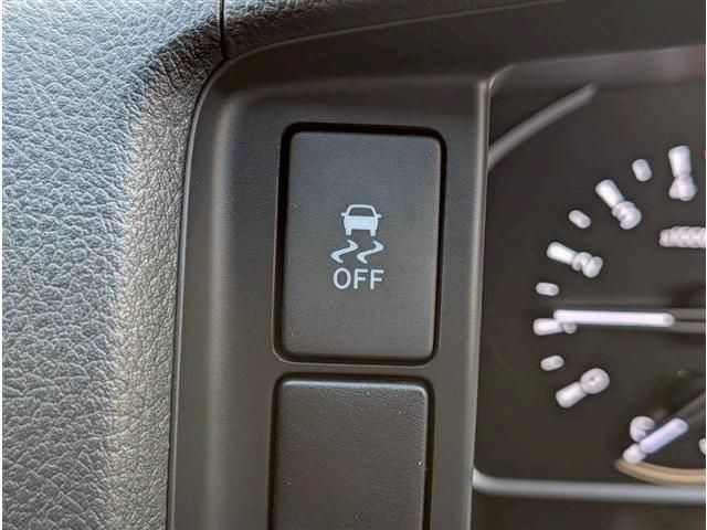 MAZDA BONGO BRAWNY VAN 2025 Image 31