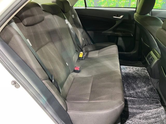 TOYOTA MARK X 2012 Image 31