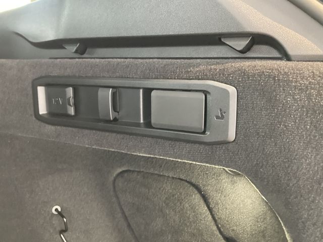 BMW 5SERIES TOURING 2025 Image 31