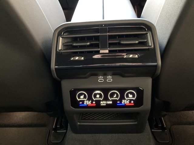 BMW 5SERIES TOURING 2025 Image 31