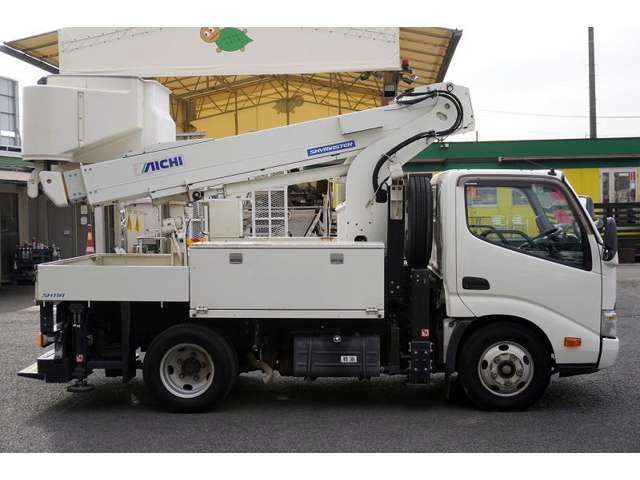 HINO DUTRO 2015 Image 31