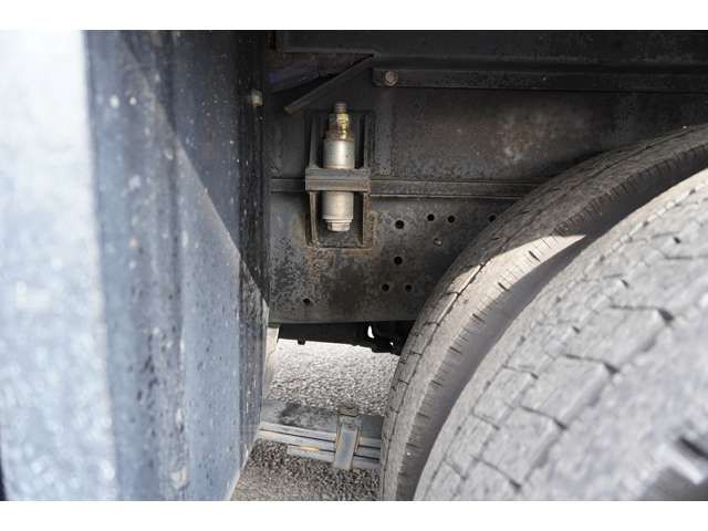 HINO DUTRO 2015 Image 31