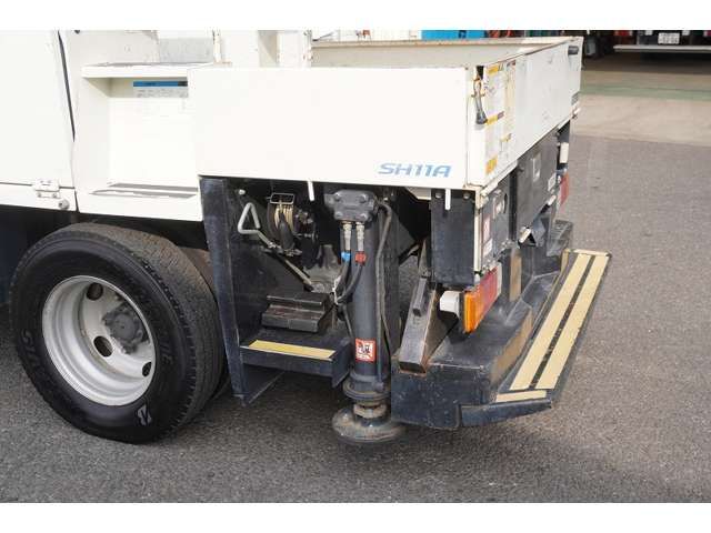 HINO DUTRO 2015 Image 31