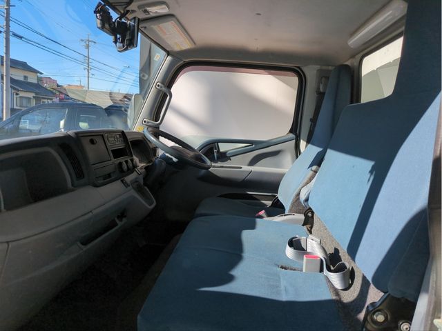 MITSUBISHI CANTER 2016 Image 31