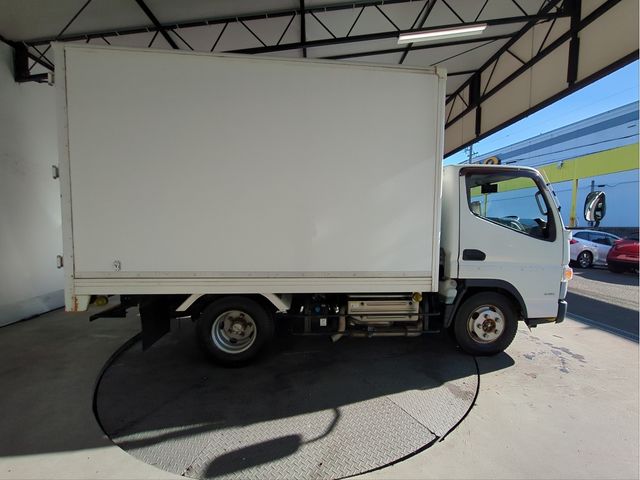 MITSUBISHI CANTER 2016 Image 31