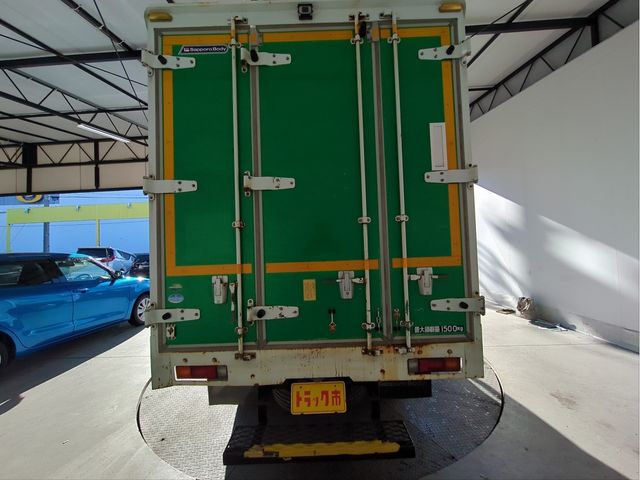 MITSUBISHI CANTER 2016 Image 31
