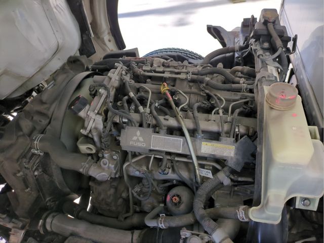 MITSUBISHI CANTER 2016 Image 31