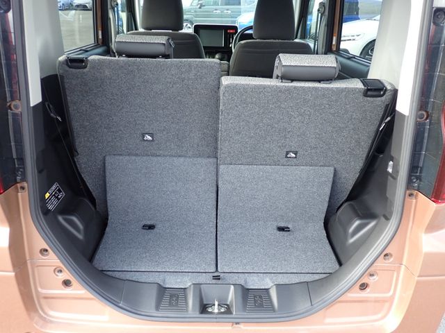 SUZUKI SPACIA 4WD 2024 Image 31