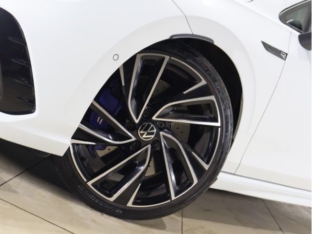 VOLKSWAGEN GOLF R 2022 Image 31