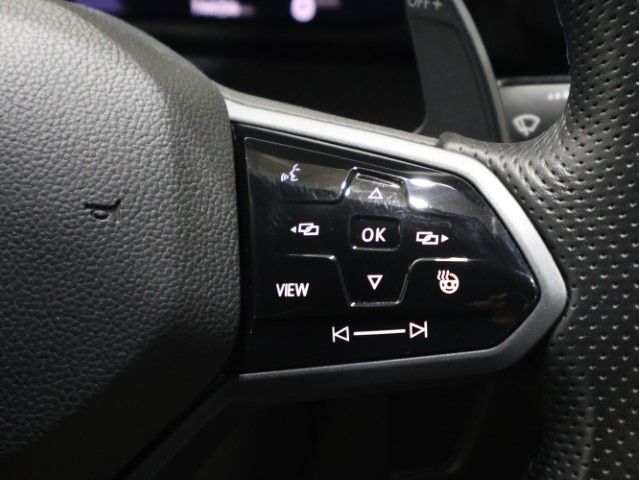 VOLKSWAGEN GOLF R 2022 Image 31