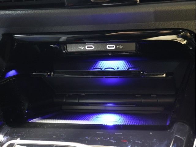 VOLKSWAGEN GOLF R 2022 Image 31