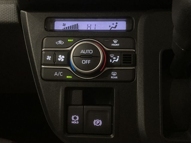 DAIHATSU TANTO 4WD 2023 Image 31