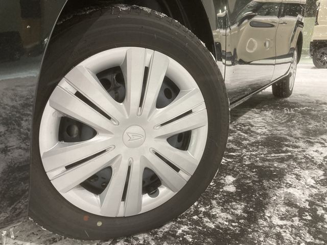 DAIHATSU TANTO 4WD 2023 Image 31