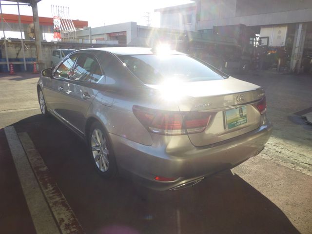 TOYOTA LEXUS LS460 2015 Image 31