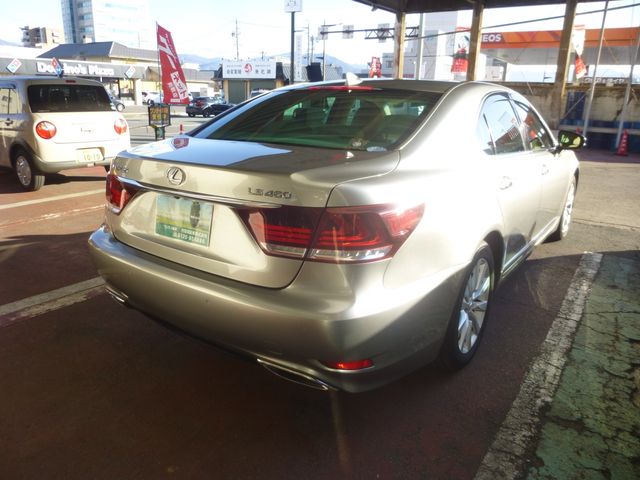 TOYOTA LEXUS LS460 2015 Image 31