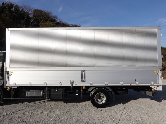 MITSUBISHI FUSOU FIGHTER 2014 Image 31