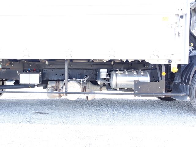 MITSUBISHI FUSOU FIGHTER 2014 Image 31