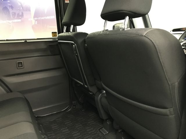 DAIHATSU WAKE 2020 Image 31