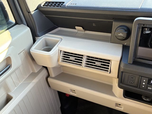 HONDA N-VAN E: 2024 Image 31