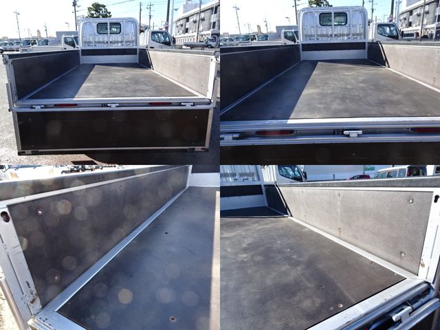 TOYOTA DYNA 2018 Image 31