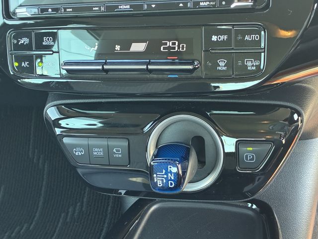 TOYOTA PRIUS PHV 2020 Image 31