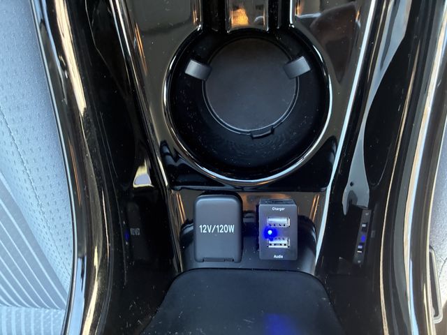 TOYOTA PRIUS PHV 2020 Image 31