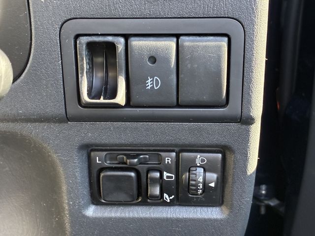 SUZUKI JIMNY 4WD 2010 Image 31