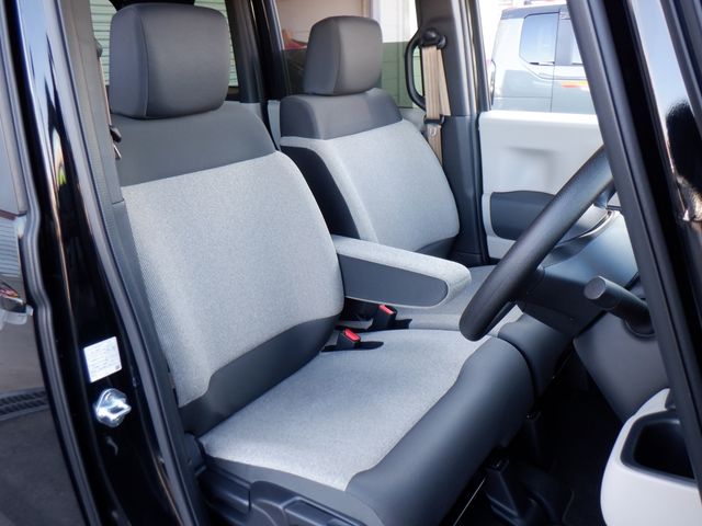 HONDA N BOX 2024 Image 31