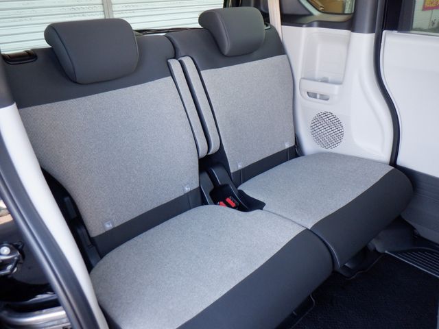 HONDA N BOX 2024 Image 31