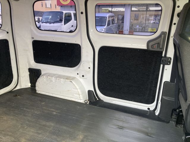 NISSAN NV200 VANETTE VAN 2019 Image 31