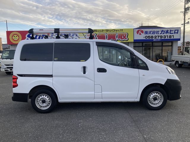 NISSAN NV200 VANETTE VAN 2019 Image 31